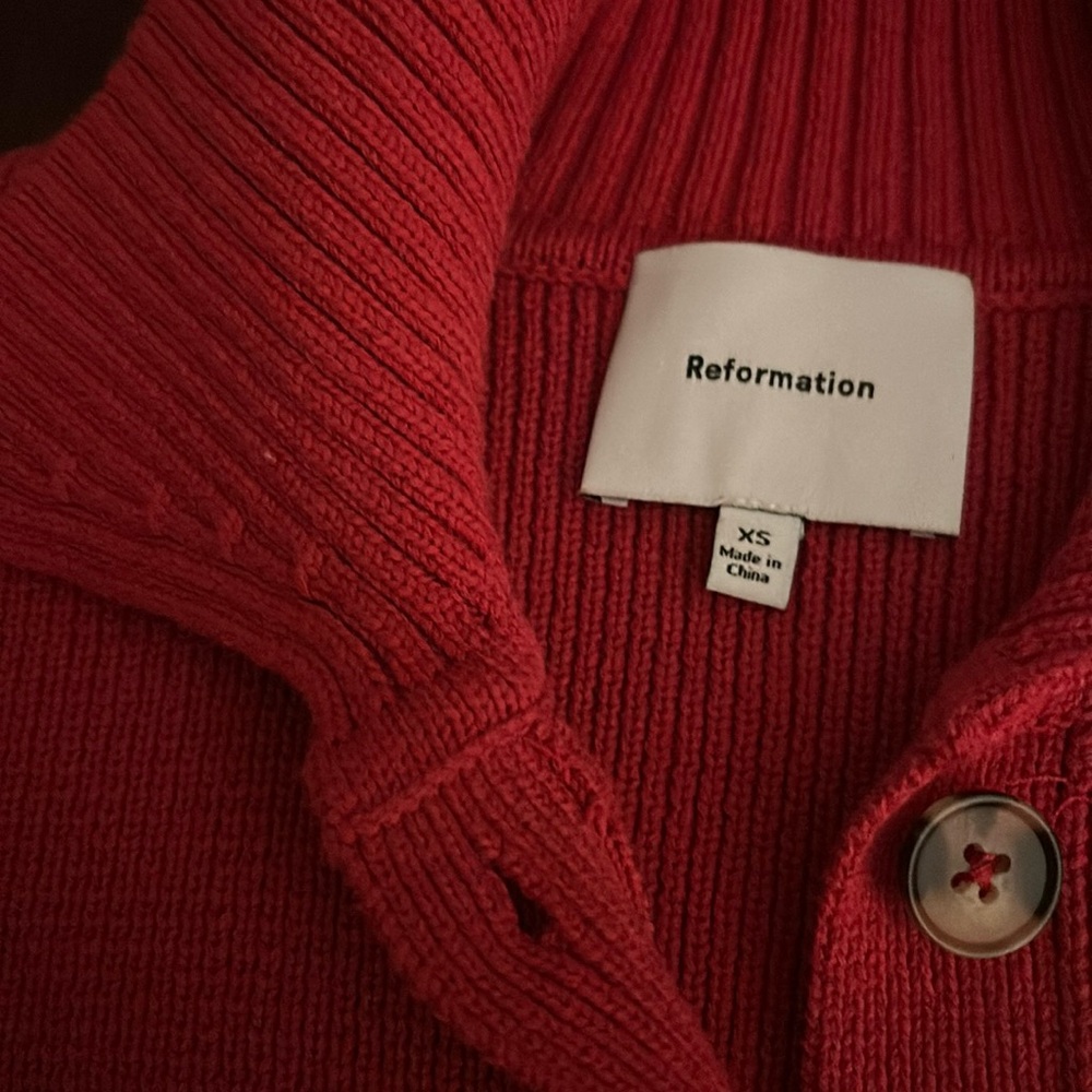 Reformation 100% Organic Cotton polo EUC like new❤️ - Picture 2 of 10
